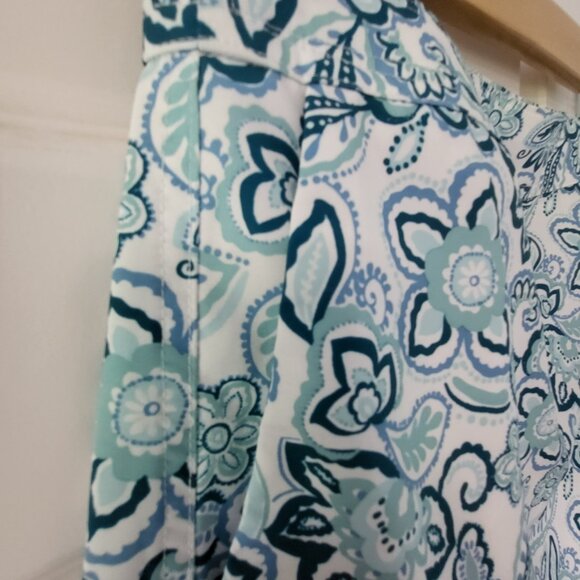 RipSkirt Hawaii Skirt SMALL 4 - 6 aqua teal Seaglass Florals Length 1 NWT - Picture 6 of 11